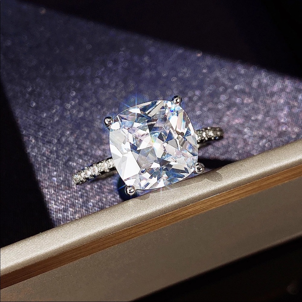 New Women’s 925 Silver Diamond Engagement Ring - Picture 3 of 6